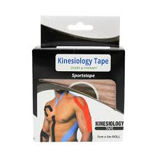 چسب عضله کنزیو تیپ.